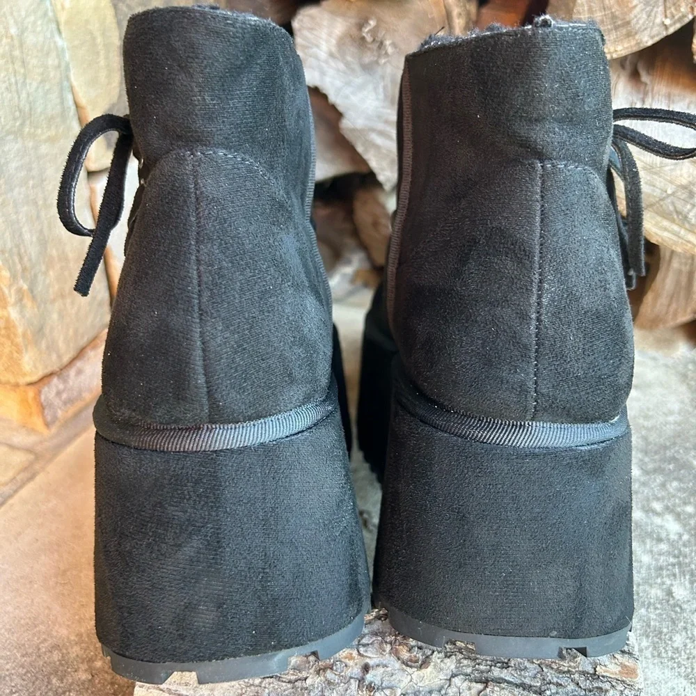Black Chunky Platform Ankle‎ Sugar Thrillz Boots NWOB Sz-10M. O